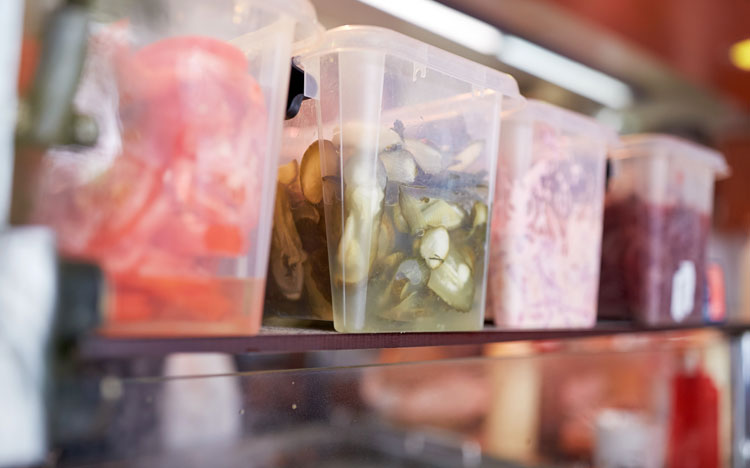 How to Decrease Foodservice Food Waste