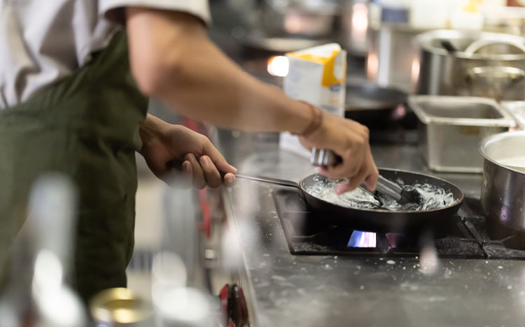 How To Use Foodservice Equipment To Boost Profitability