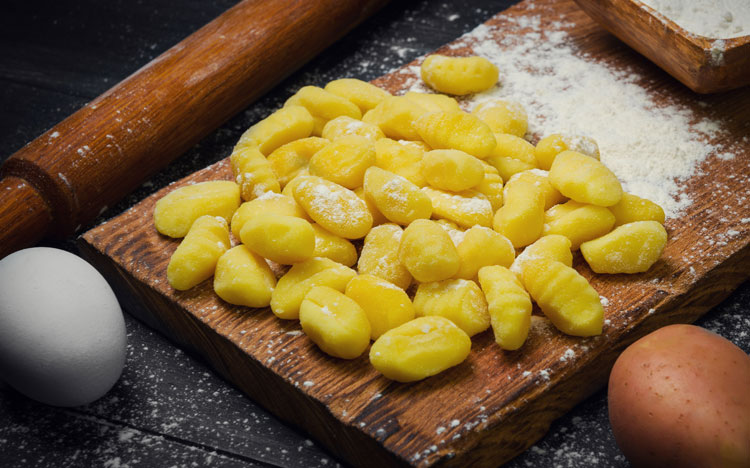 Ñoquis (buñuelos de papa)